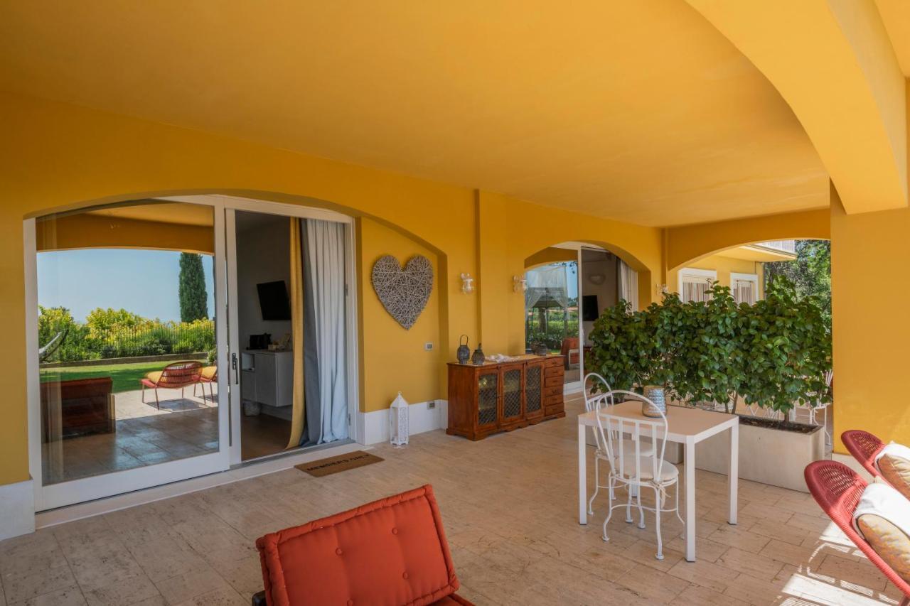 Tra Gli Alberi E Il Mare Bed & Breakfast Sirolo Exterior photo