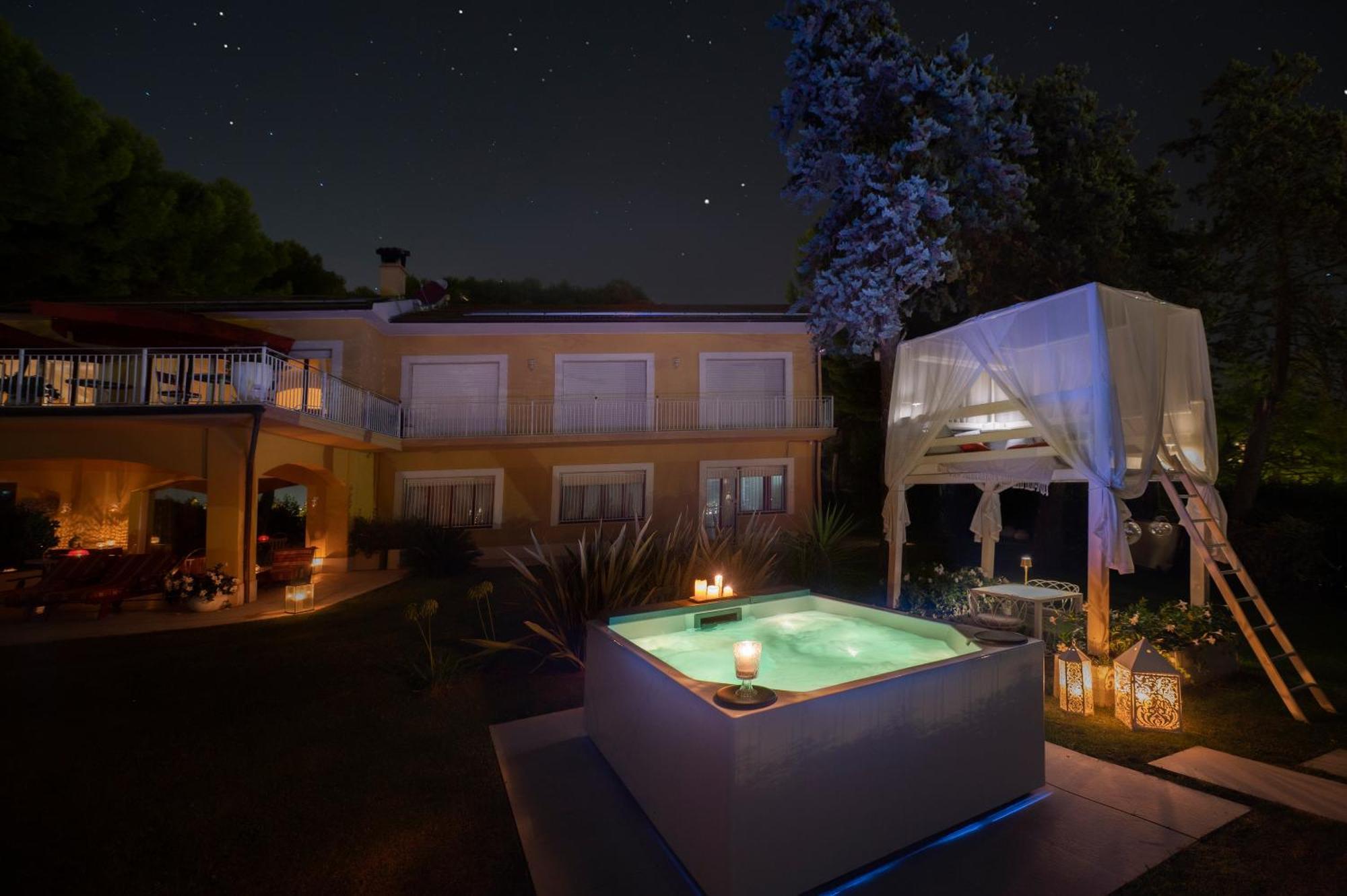 Tra Gli Alberi E Il Mare Bed & Breakfast Sirolo Exterior photo